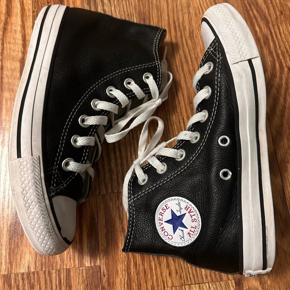 Leather Hi Top Converse - Picture 2 of 8